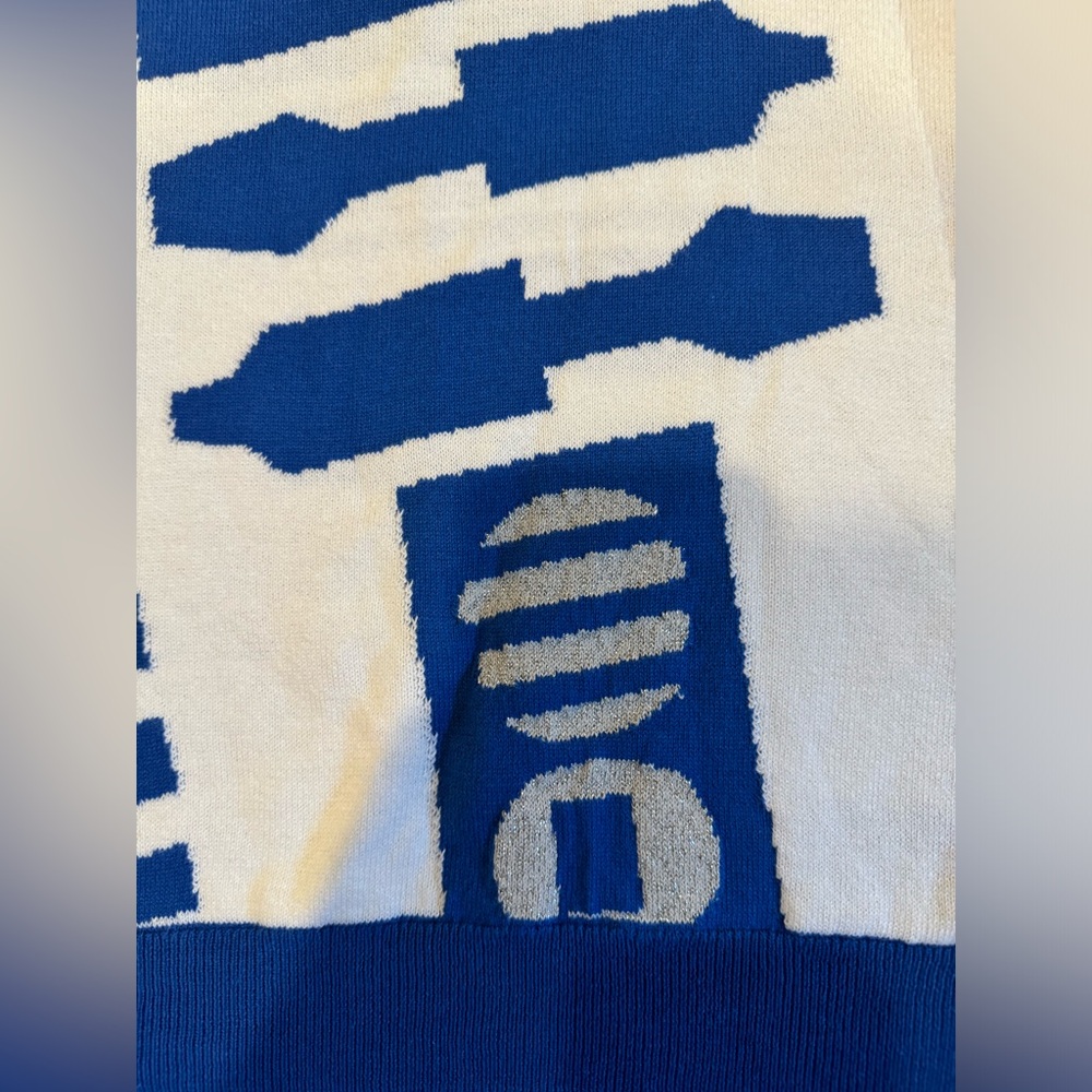 Star Wars R2D2 Pullover Crew Sweater. - Picture 5 of 11